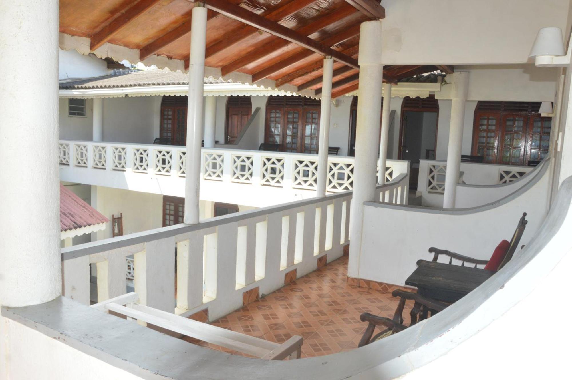 Hotel Weligama Bay View Esterno foto