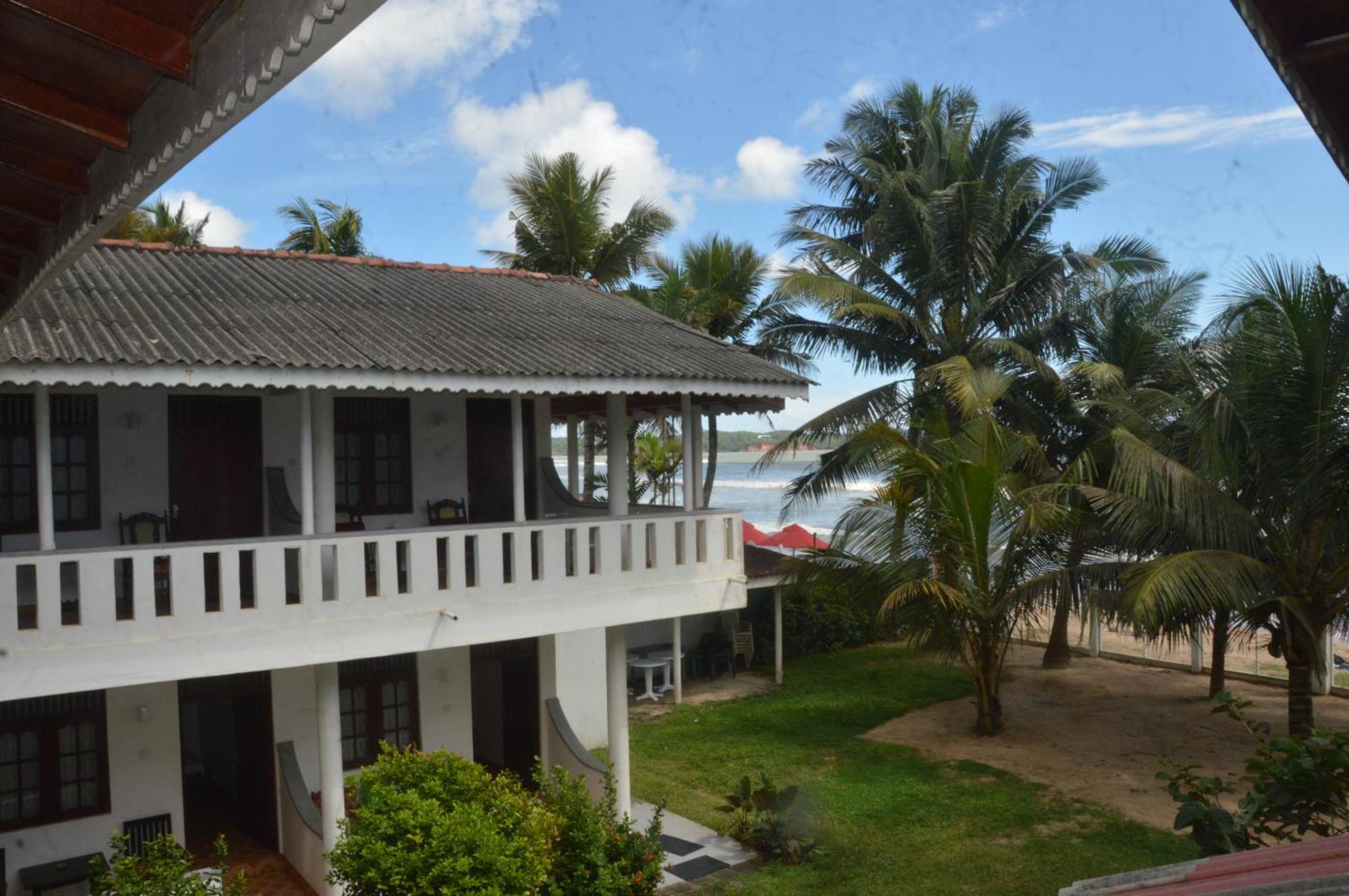 Hotel Weligama Bay View Esterno foto
